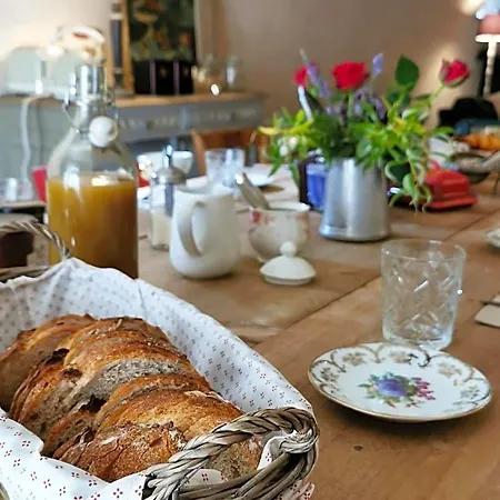 Bed and Breakfast Quatre Chats Sous Un Pin Le Thoureil