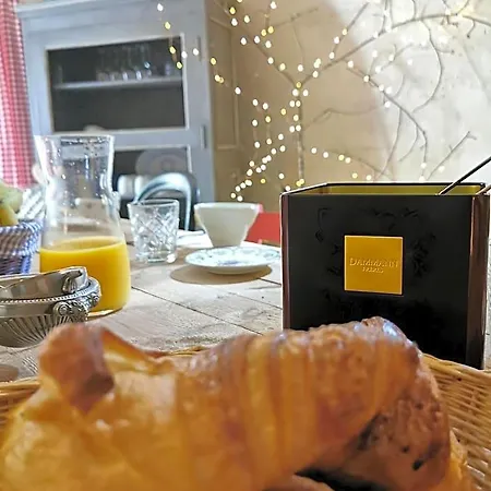 Bed and Breakfast Quatre Chats Sous Un Pin Le Thoureil