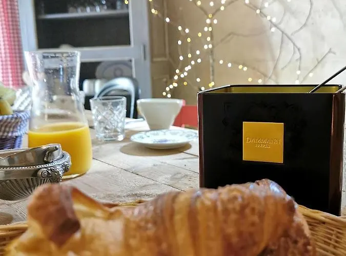 Quatre Chats Sous Un Pin فندق مبيت وإفطار 3*